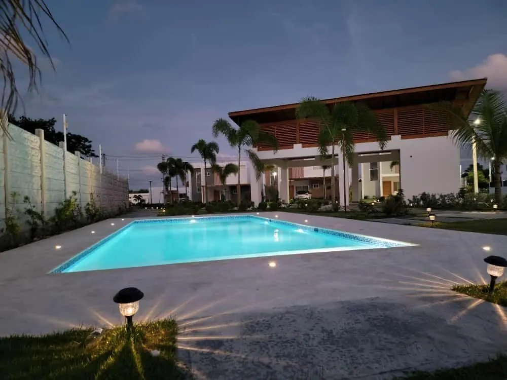 Villa Adosada Con Piscina Privada Punta Cana